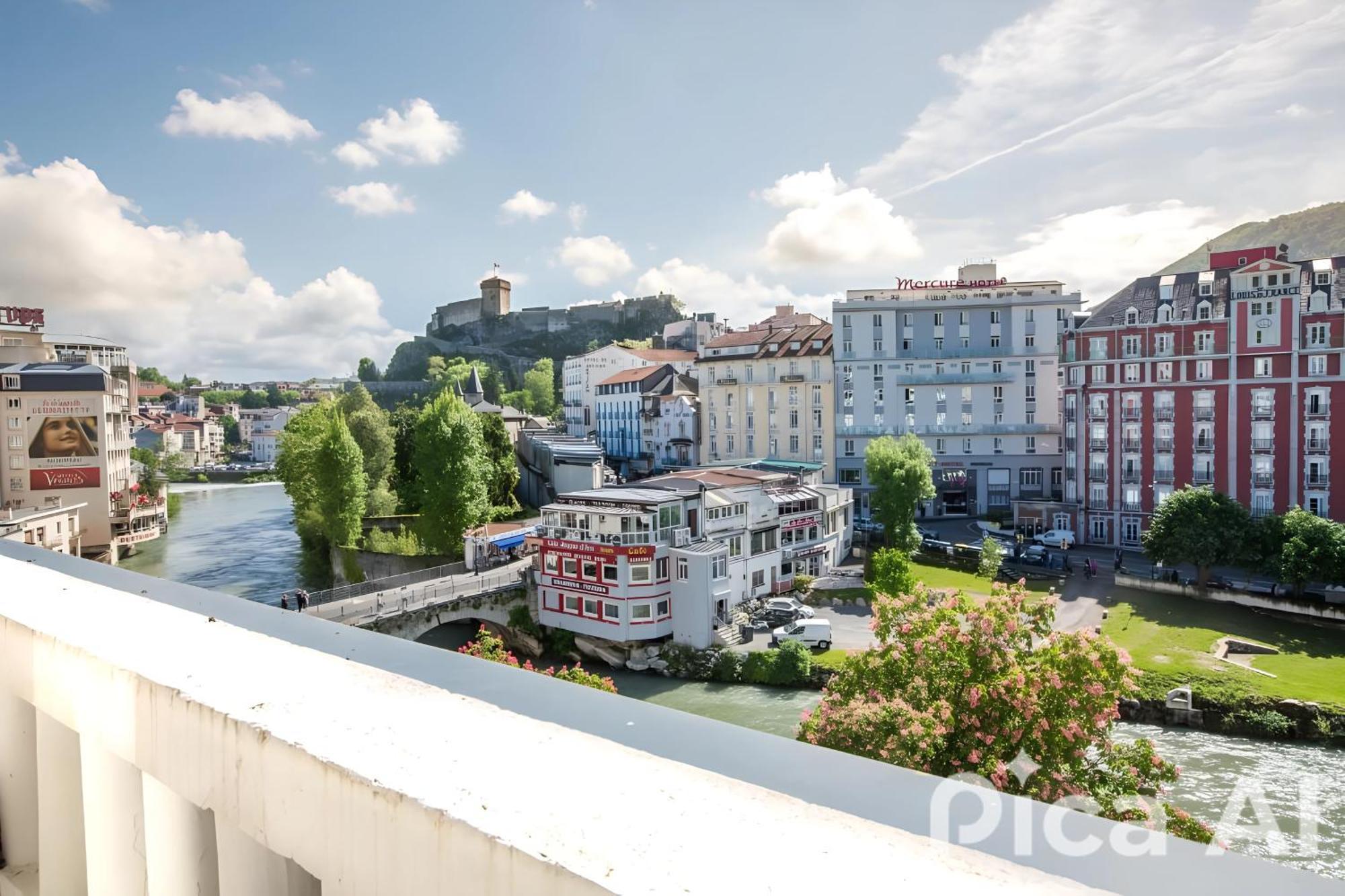 Hotel Notre Dame De France Lourdes Exterior foto